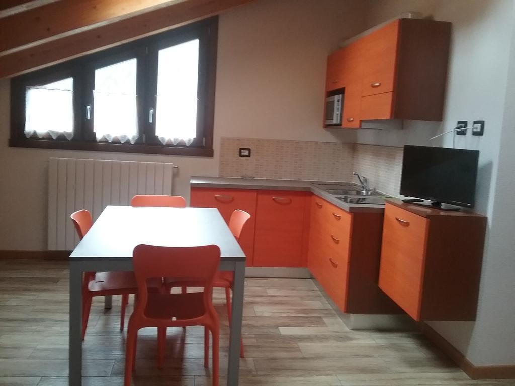 Residence Acero Rosso Ponte Di Legno Luaran gambar