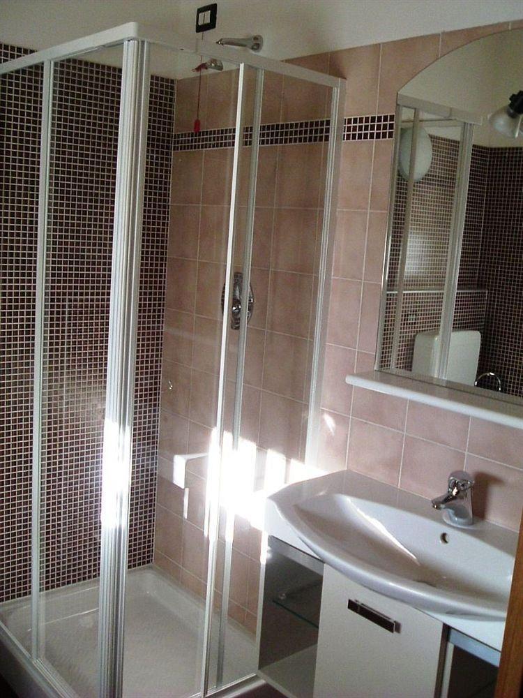 Residence Acero Rosso Ponte Di Legno Luaran gambar